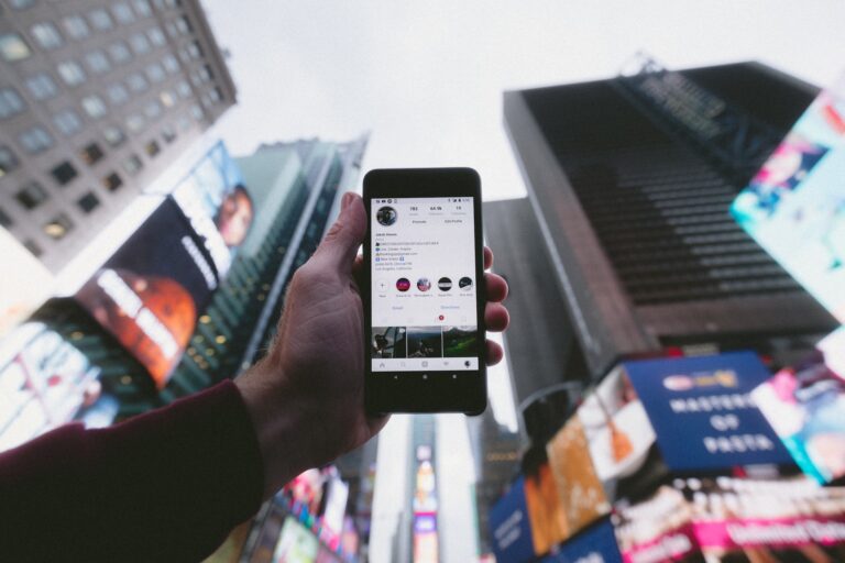 sns-advertisement